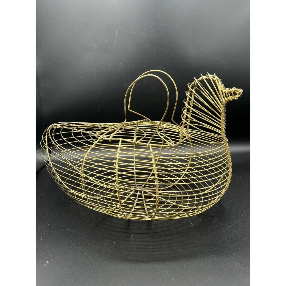 VTG Bird Duck Chicken Shaped Gold Wire Egg Collection Basket Wing Handles